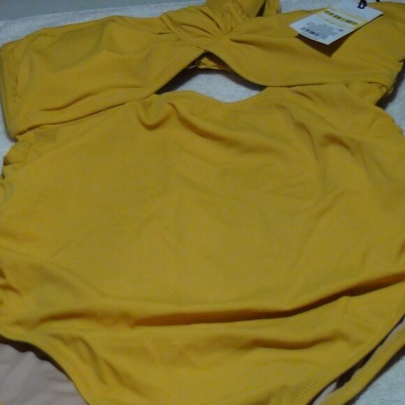 Shade & Shore Women's Asymmetric Twist One Piece Swimsuit Gold S,M.XL - Picture 10 of 16